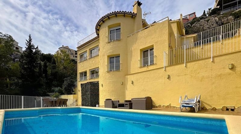 Alicante - Benitachell - 978m2