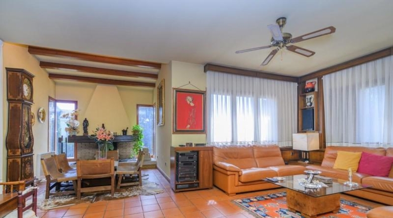 Barcelona - Sant Vicenç de Castellet - 3536m2