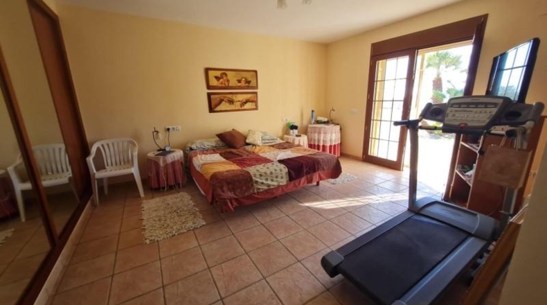Alicante - Callosa de Ensarriá - 18000m2