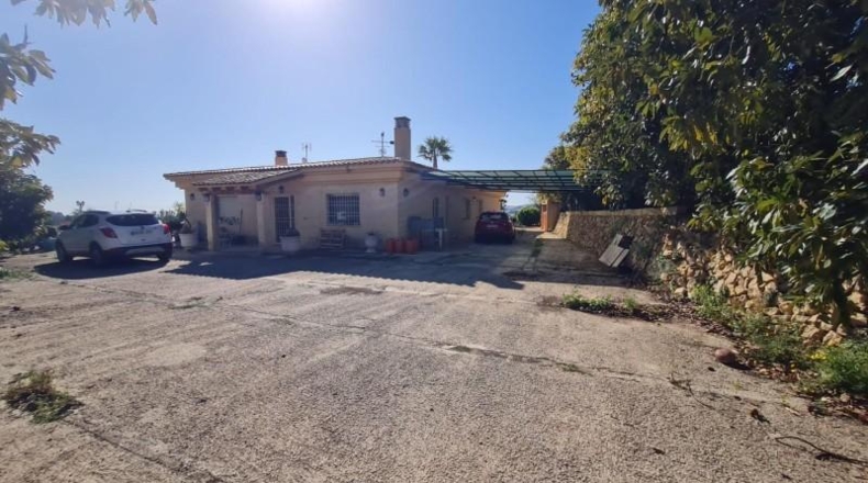 Alicante - Callosa de Ensarriá - 18000m2