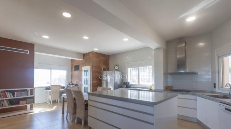 Валенсия - Real de Gandía - 444m2