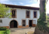 Xalet independent amb terreny en venda a la España, Llanes, ref.: TR330499 foto