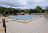 Casa de camp amb terreny en venda a la España, Relleu, ref.: TR333555 foto