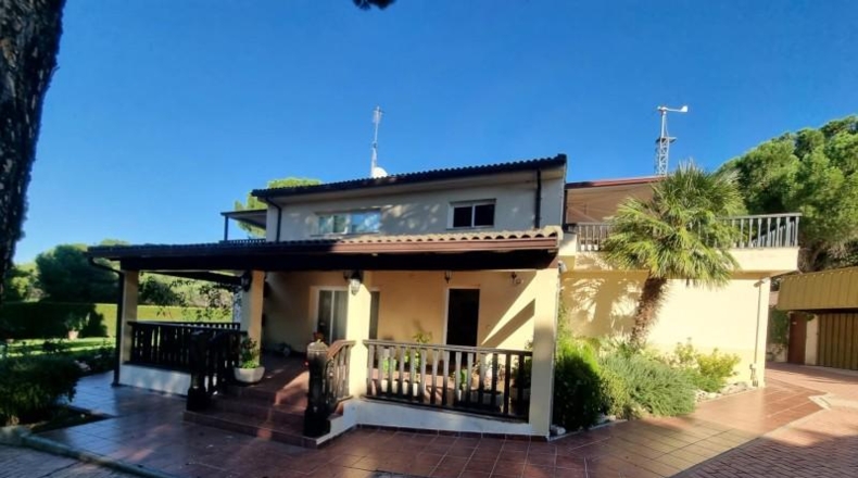 Valladolid - Laguna de Duero - 2752m2