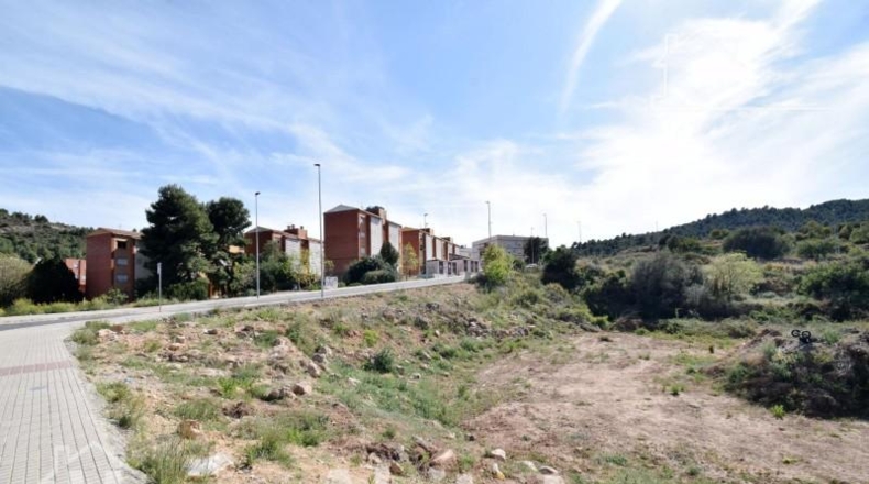 Castellón - la Vall d'Uixó - 1152m2