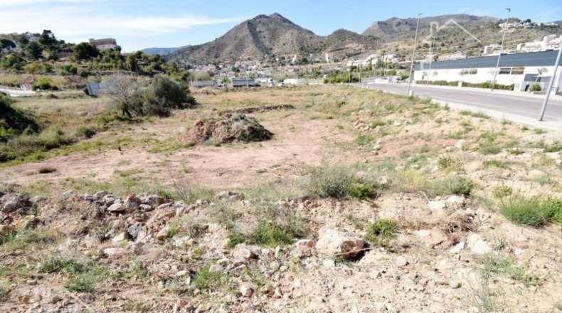 Castellón - la Vall d'Uixó - 1152m2