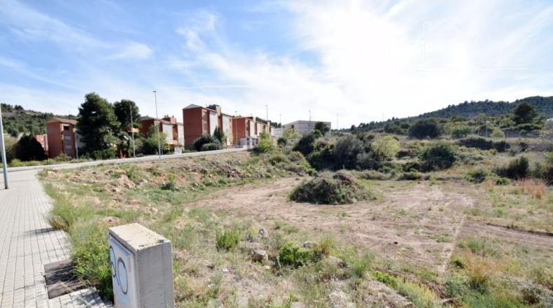 Castellón - la Vall d'Uixó - 1152m2