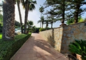 Chalet independiente con terreno en venta en la España, Monóvar, ref: TR146086 foto