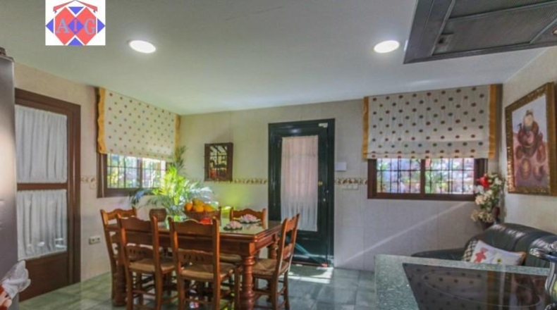 Granada - Gualchos - 1031m2