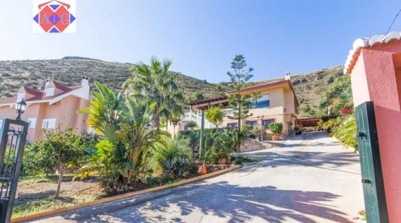Granada - Gualchos - 1031m2