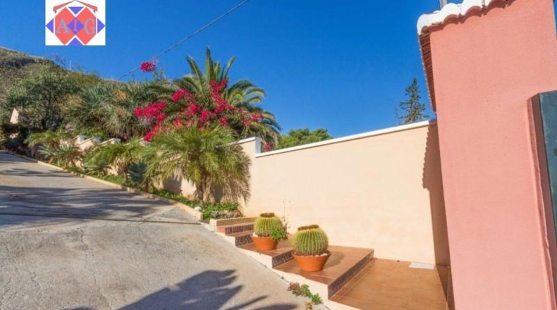 Granada - Gualchos - 1031m2