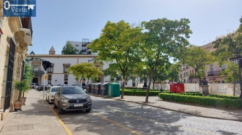 Cádiz - Jerez de la Frontera - 884m2