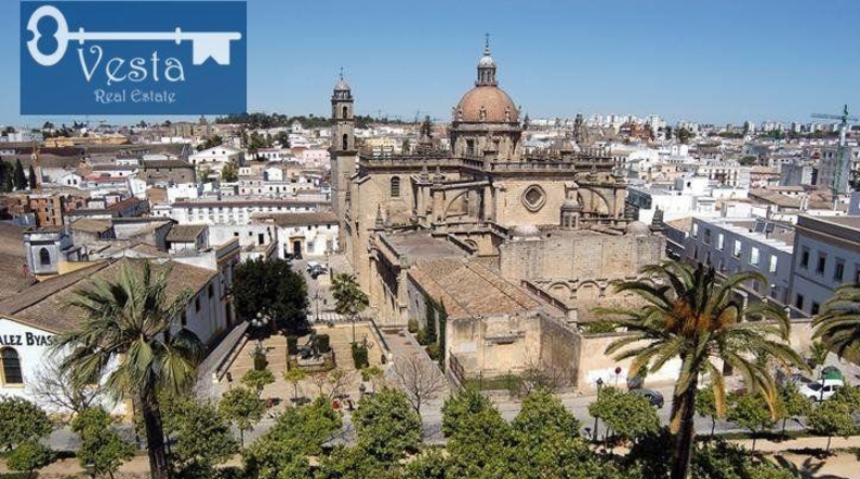 Cádiz - Jerez de la Frontera - 884m2
