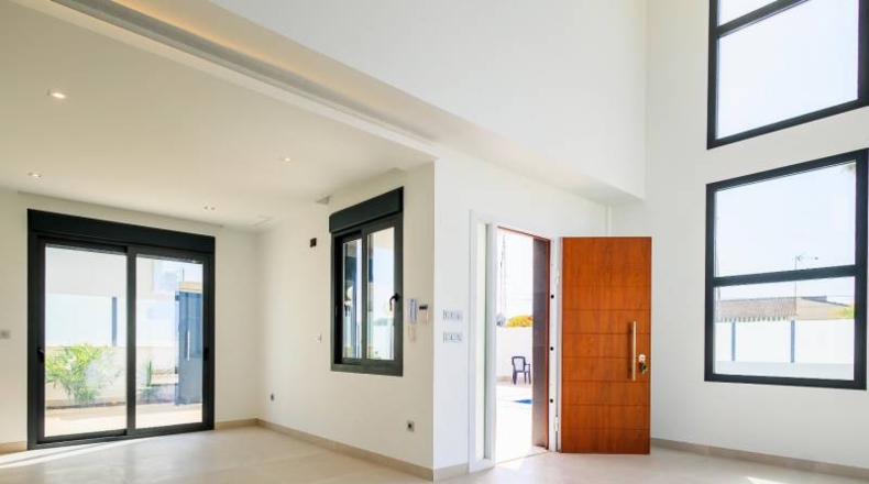 Alicante - Torrevieja - 450m2
