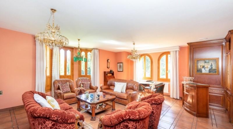 Granada - Baza - 780m2