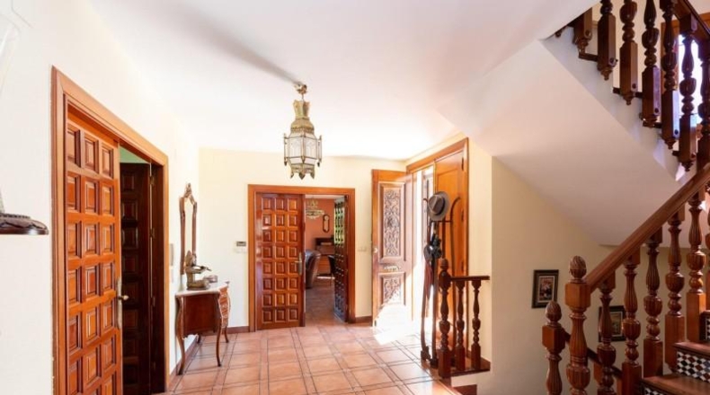Granada - Baza - 780m2