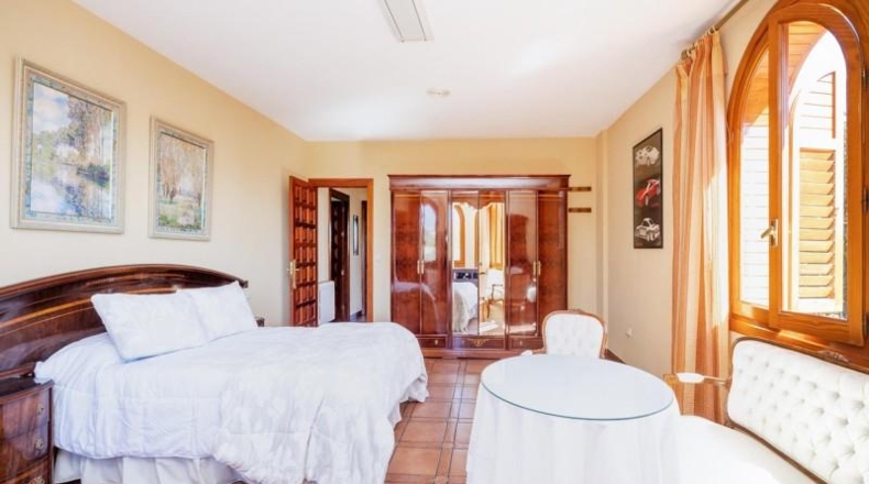 Granada - Baza - 780m2