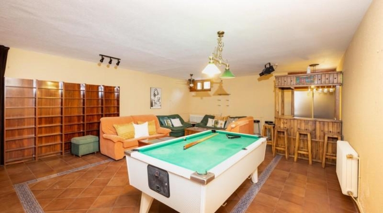 Granada - Baza - 780m2