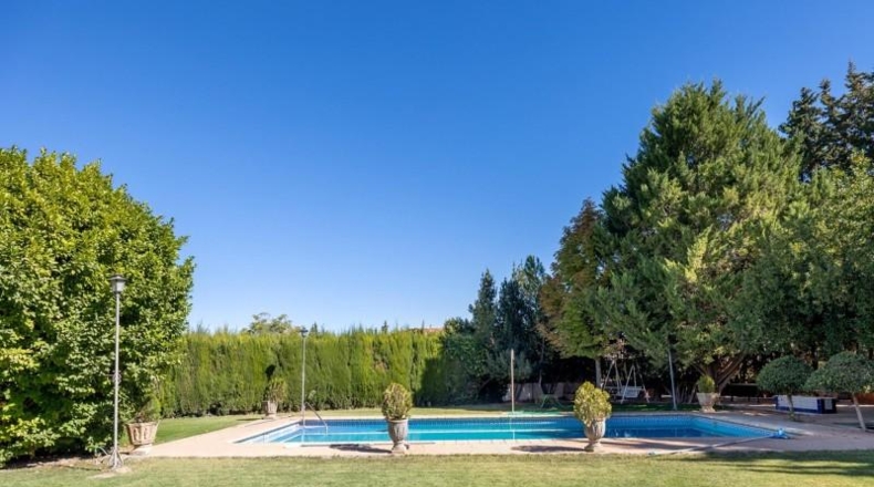 Granada - Baza - 780m2
