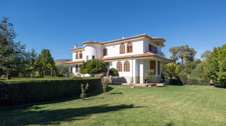 Granada - Baza - 780m2