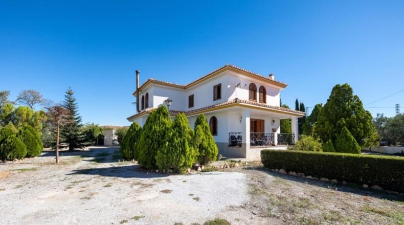 Granada - Baza - 780m2