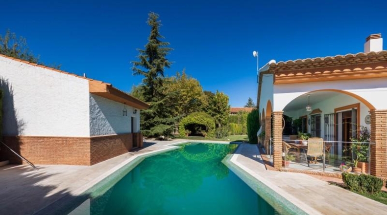 Granada - Baza - 780m2