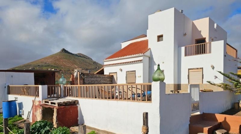Лас-Пальмас - Puerto del Rosario - 6243m2