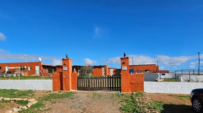 Лас-Пальмас - Puerto del Rosario - 6243m2