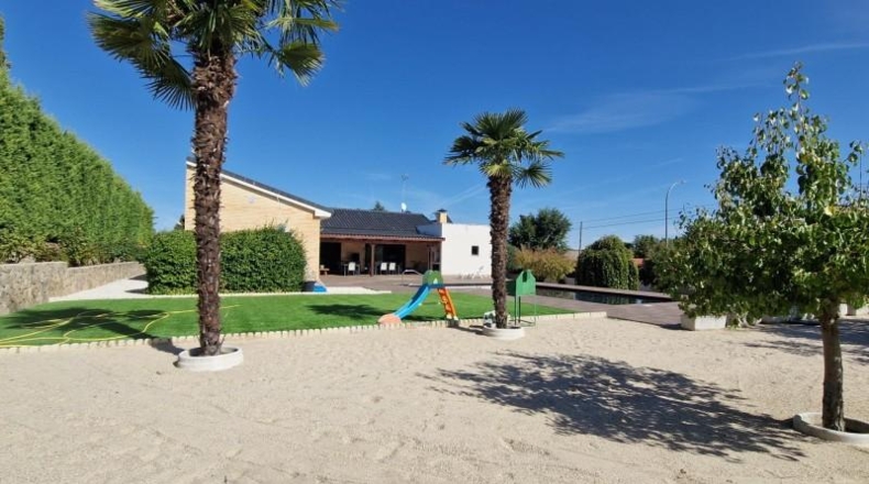 Comunidad de Madrid - Villar del Olmo - 2003m2
