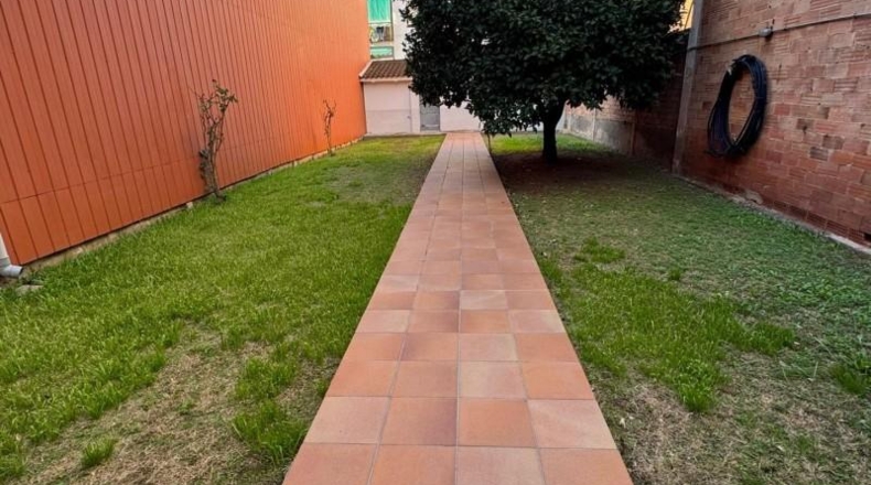 Barcelona - Cornellà de Llobregat - 291m2