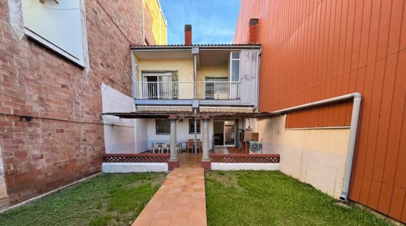 Barcelona - Cornellà de Llobregat - 291m2