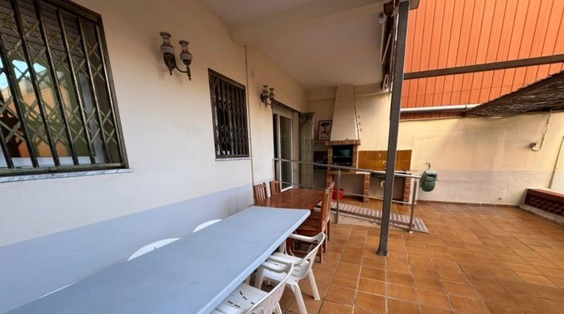 Barcelona - Cornellà de Llobregat - 291m2