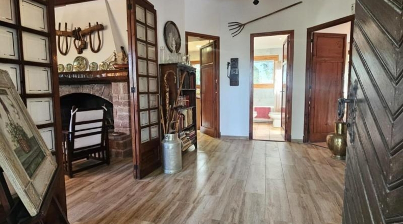Barcelona - Castellví de Rosanes - 23000m2