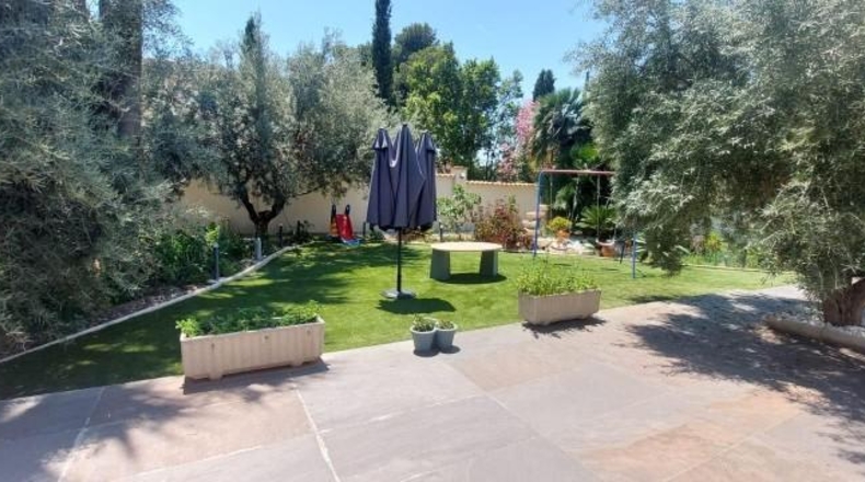 Alicante - San Vicente del Raspeig - 1400m2