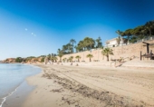 Chalet independiente con terreno en venta en la España, Orihuela, ref: TR156088 foto