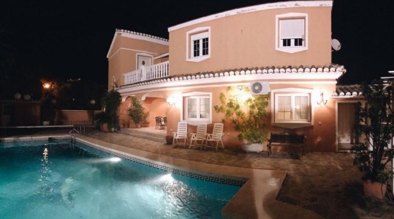 Málaga - Benalmádena - 700m2