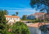 Chalet independiente con terreno en venta en la España, Dénia, ref: TR379070 foto