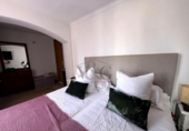 Chalet independiente con terreno en venta en la España, Begur, ref: TR269234 foto