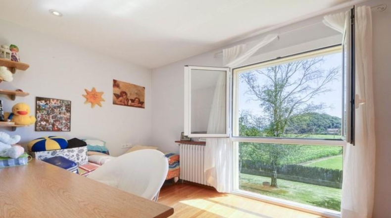 Gerona - Sant Esteve d'en Bas - 3000m2