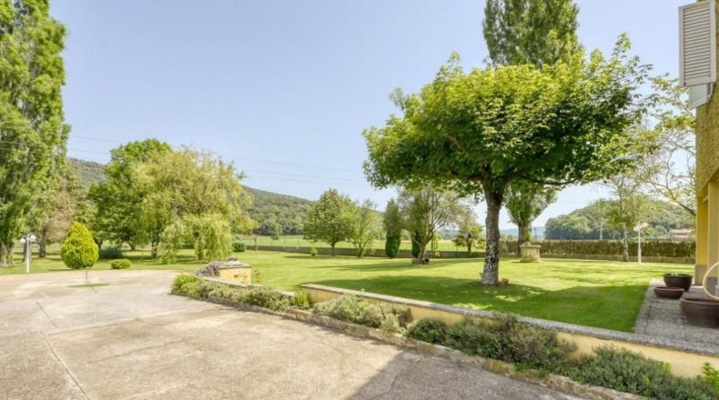 Gerona - Sant Esteve d'en Bas - 3000m2