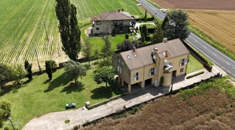 Gerona - Sant Esteve d'en Bas - 3000m2