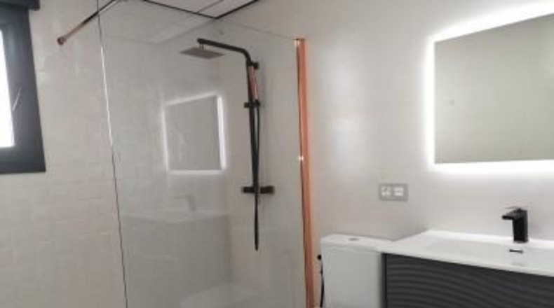 Alicante - Torrevieja - 227m2