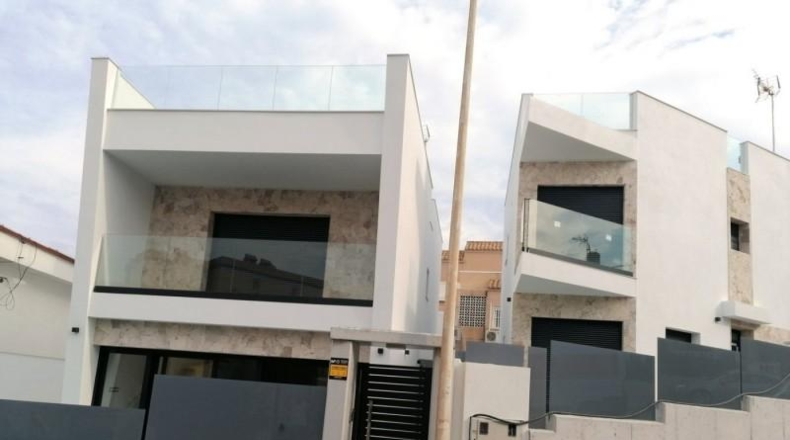 Alicante - Torrevieja - 227m2