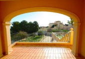 Xalet independent amb terreny en venda a la España, Calp, ref.: TR134109 foto