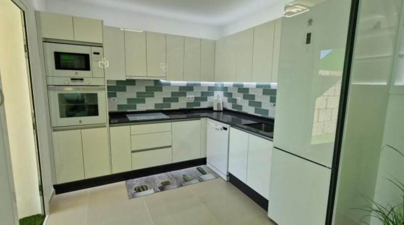Santa Cruz de Tenerife - Arona - 190m2