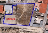 Городская земля под застройку на продажу у города Escúzar Фото