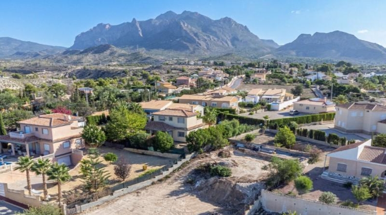 Alicante - Busot - 800m2