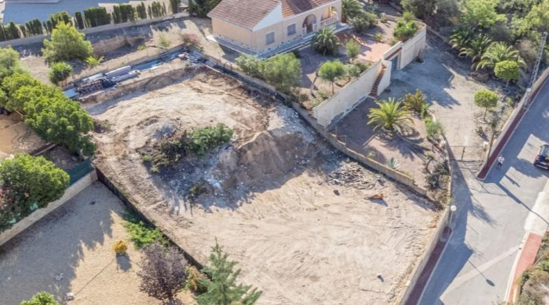 Alicante - Busot - 800m2