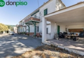 Chalet independiente con terreno en venta en la España, Granada, ref: TR238869 foto