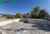 Chalet independiente con terreno en venta en la España, Granada, ref: TR238869 foto